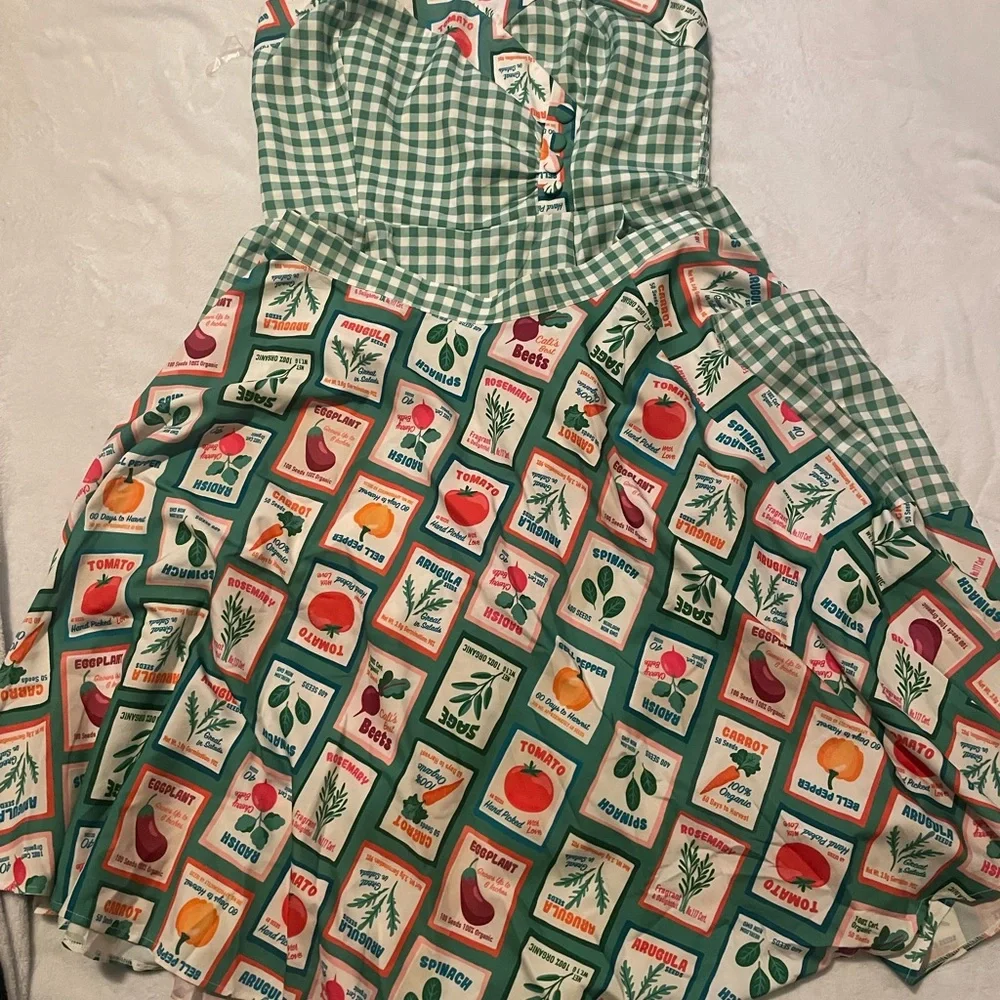 Unique Vintage Green Gingham Halter Romper with Fruit Print Trim - Picture 4 of 6